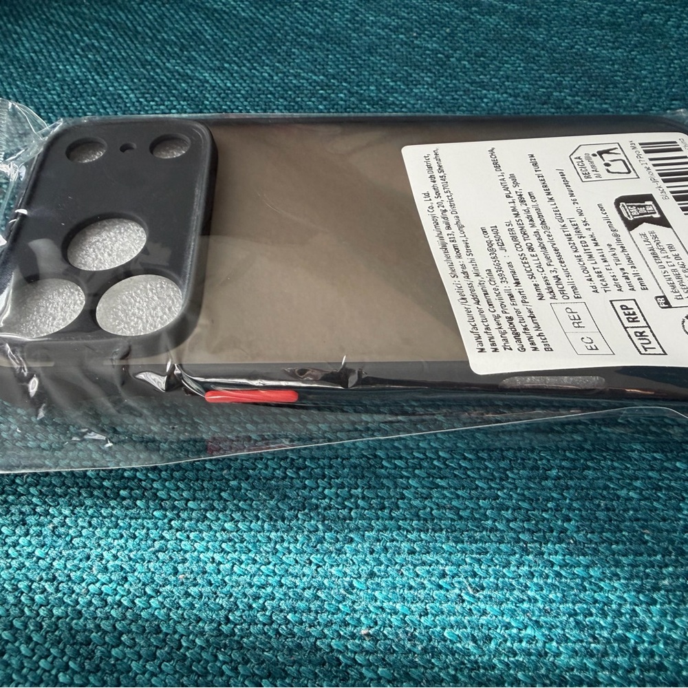 iPhone BUNDLE 17 PRO MAX Accessory bundle - Picture 8 of 10